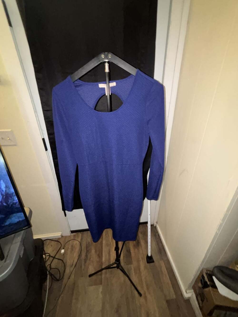 Forever 21 Contemporary Blue Long Sleeve Cutout Back Bodycon Dress